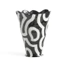 Jessica Hans Shadow -maljakko 25 cm, Svart-vit