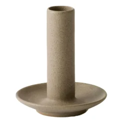 Lou kynttilänjalka , Hiekka